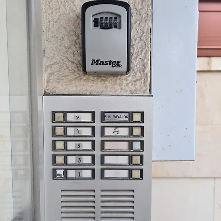 Neapolis Spacious Quiet Near * Limassol