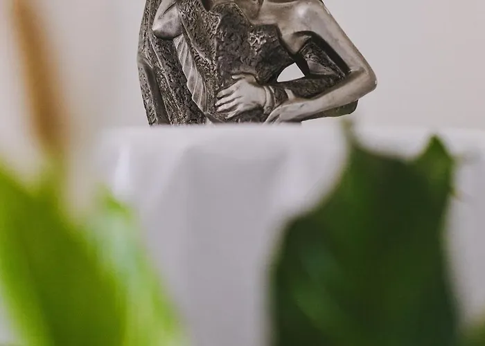 Neapolis Spacious Quiet Near