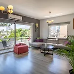 Neapolis Spacious Quiet Near Apartman