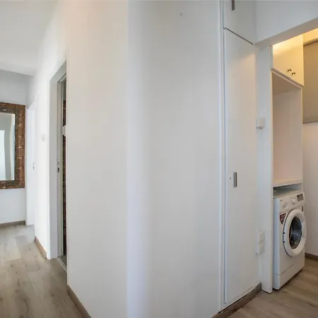 Neapolis Spacious Quiet Near * Limassol