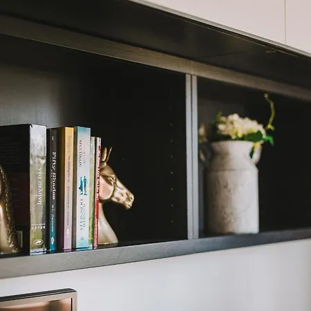 Apartment Neapolis Spacious Quiet Near Limassol