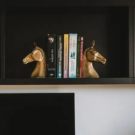 Neapolis Spacious Quiet Near Appartement Limasol