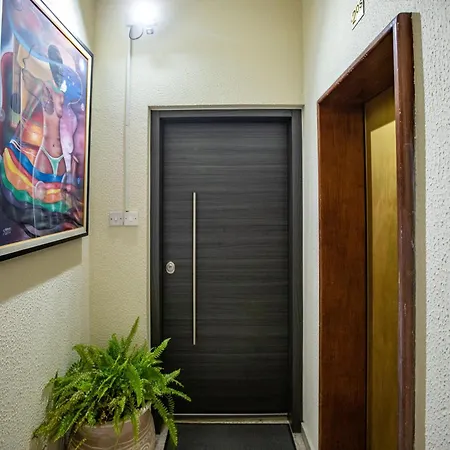 Neapolis Spacious Quiet Near * Limassol