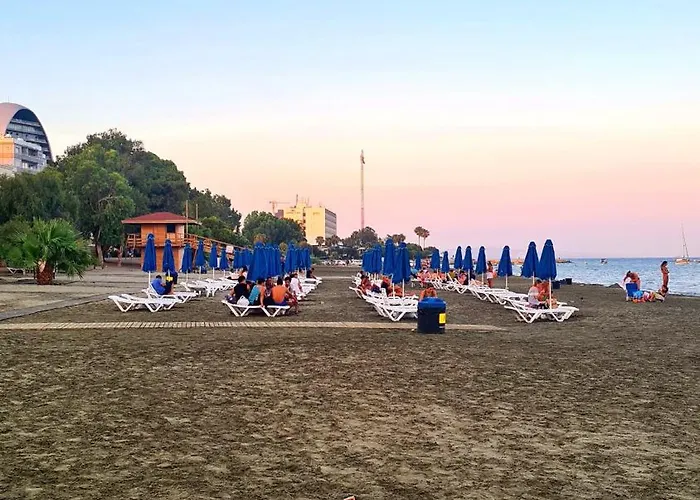 Neapolis Spacious Quiet Near